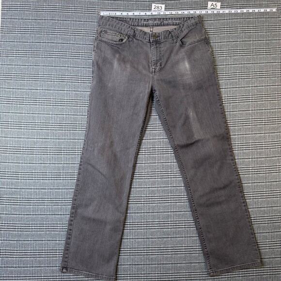 Calvin Klein Men's Jeans Gray Denim Straight Leg Size 34x32 - Picture 3 of 8